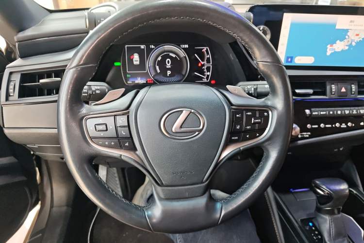 Used Lexus ES 2022 300h Excellence Edition