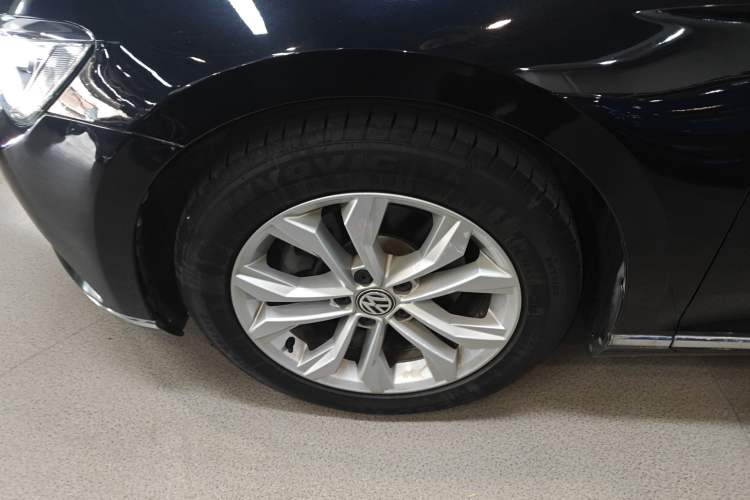 Used Volkswagen Magotan 2019 330TSI DSG Luxury Version China VI Standard
