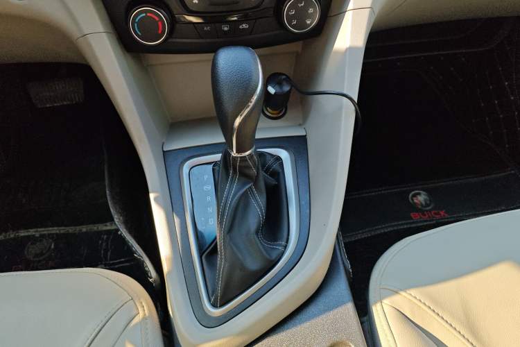 Used Buick GT 2017 15N Automatic Elite Version
