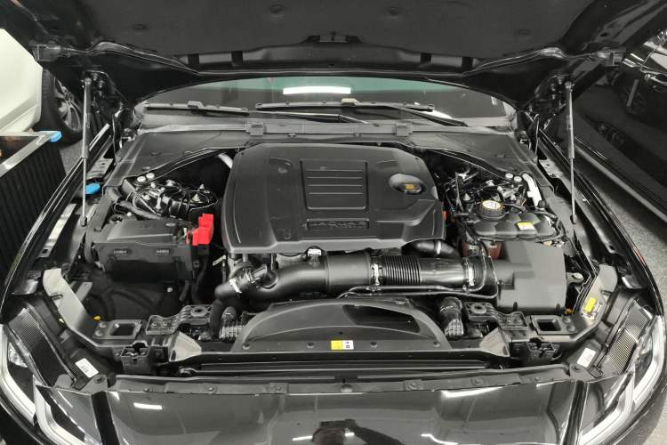 Used Jaguar XFL 2023 XFL 2.0T P250 Two-Wheel-Drive Elite Sport Edition
