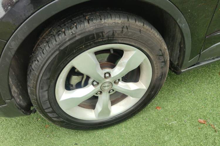 Used Zotye Domy X5 2015 1.5T Manual Supreme Model China IV Standard
