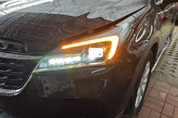 Used Buick Envision 2020 20T Two-Wheel Drive Elite Version
