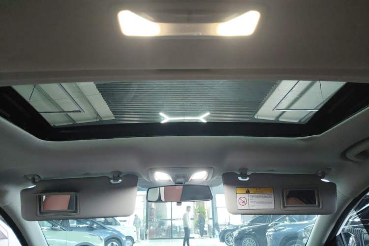 Used Changan Eado 2023 Changan Edition PLUS Blue Whale NE 1.4T GDI DCT Prestige Version
