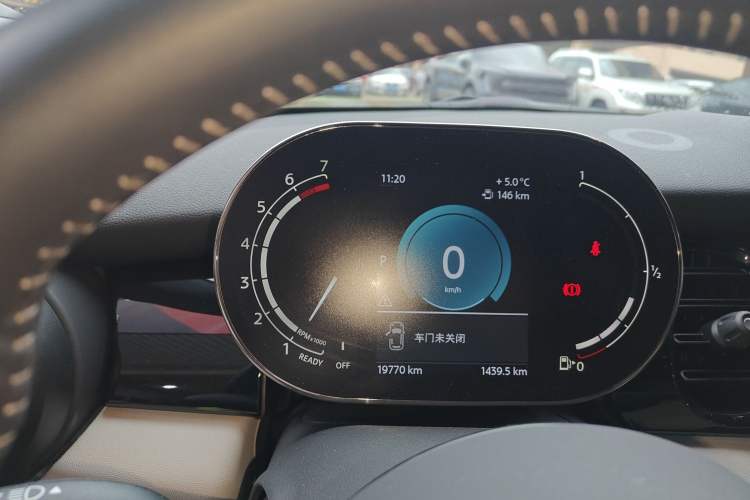 Used  MINI 2023 Second Facelift 2.0T COOPER S CABRIO Artist
