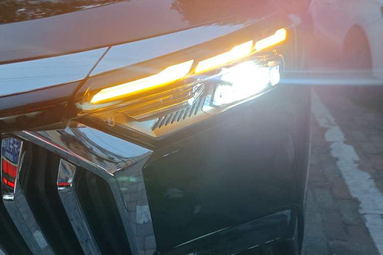 Used Geely Auto Haoyue L 2023 2.0T DCT Prestige Edition
