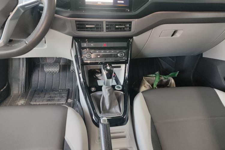 Used Volkswagen Tacqua 2020 280TSI DSG EnjoyPro
