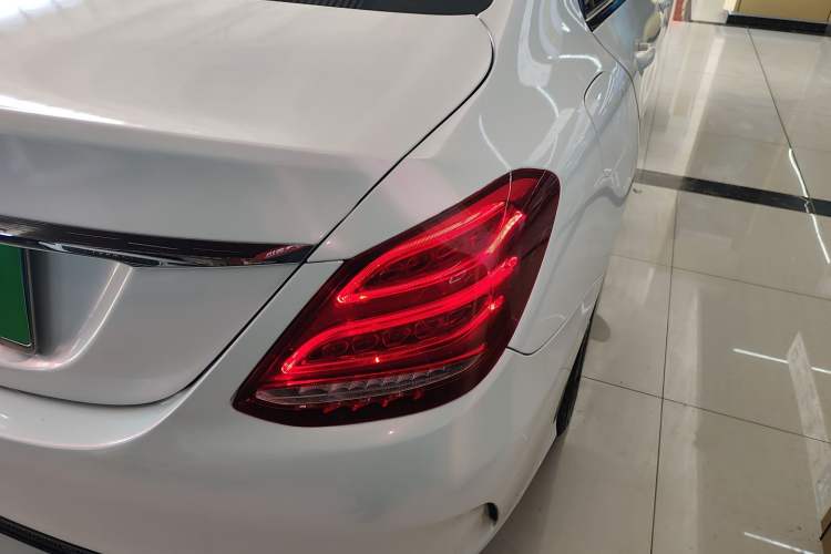 Used Mercedes-Benz C-Class 2017 C 200 Sport Edition
