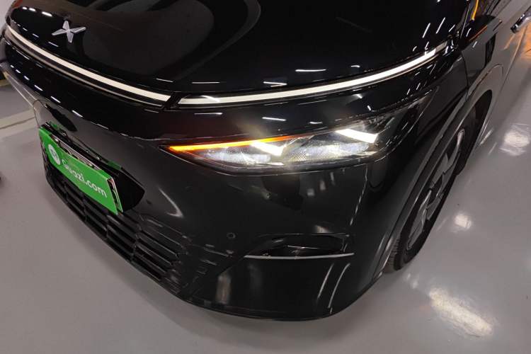 Used XPeng X9 2024 610 Long-Range Pro
