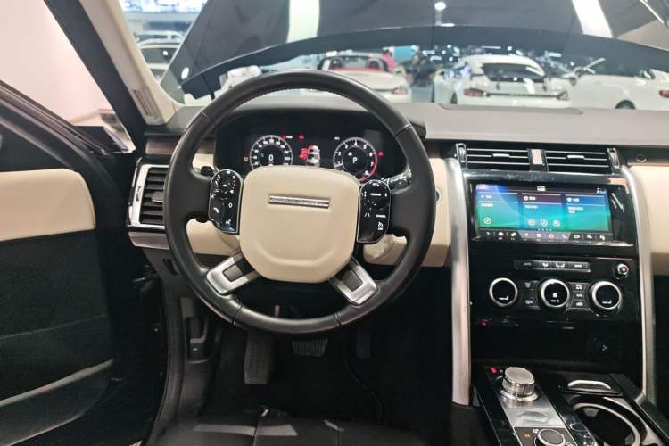 Used Land Rover Discovery 2020 3.0 SC V6 SE