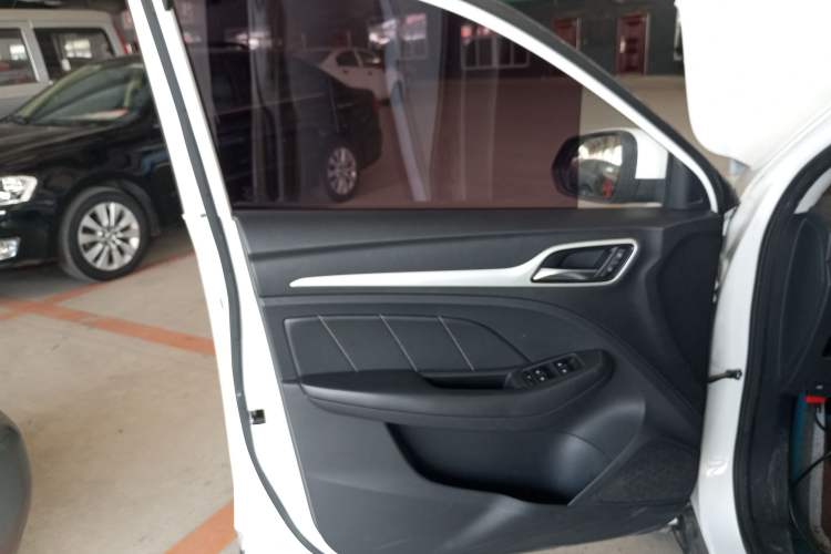 Used MG ZS 2018 1.5L Automatic Elite Edition China V Standard
