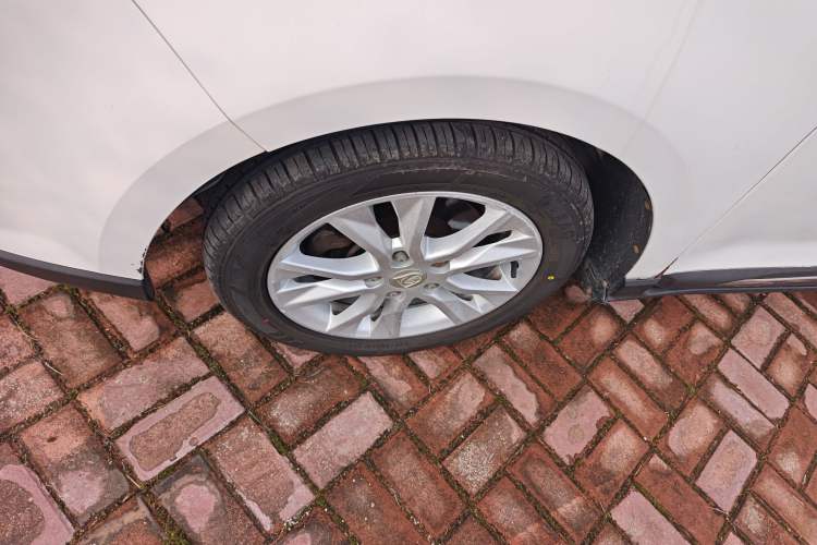 Used Baojun 730 2016 1.5L Manual Comfort Version 7 Seats China V Emission Standard