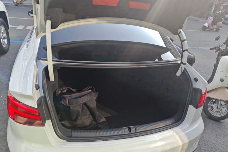 Used Audi A3 2018 30th Anniversary Edition Limousine 35 TFSI Fashion Model