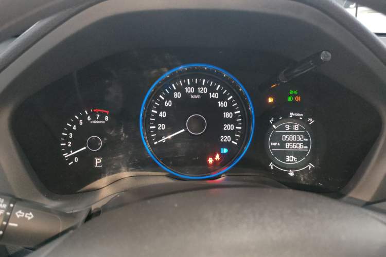 Used Honda Vezel 2016 1.8L CVT Front-Wheel Drive Pioneer Edition
