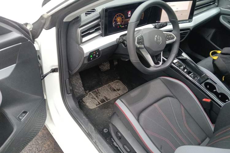 Used Volkswagen Lamando 2024 Lavida L 280TSI DSG Cool & Spicy Edition