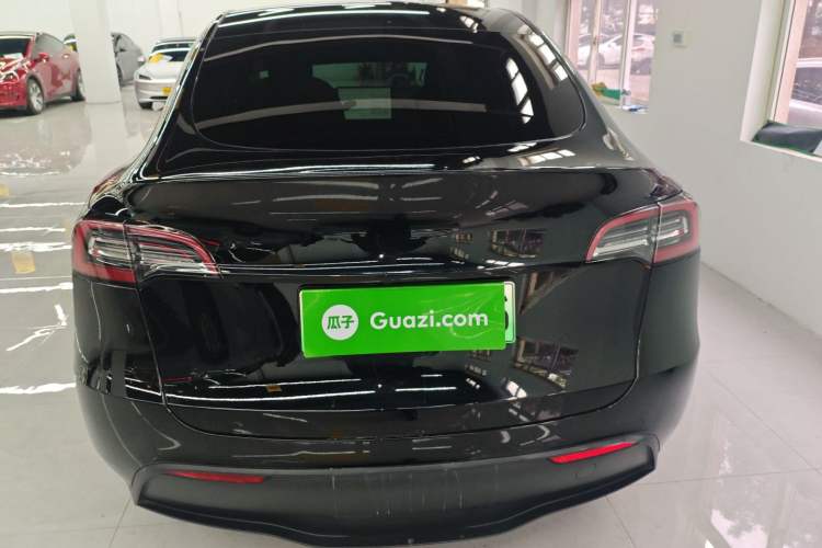 Used Tesla Model Y 2021 Long-Range All-Wheel-Drive Version 3D7