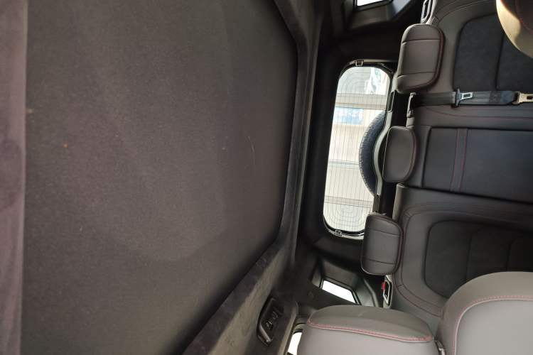 Used JETOUR Traveler 2023 2.0T All-Wheel Drive Conquer PRO
