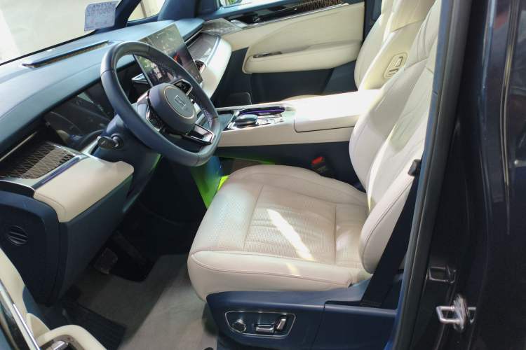 Used Zeekr 009 2022 Revised WE Version