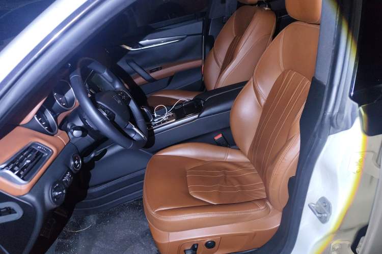 Used Maserati Ghibli 2014 3.0T Standard Edition
