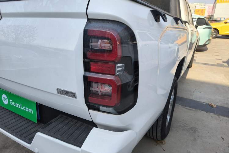 Used Great Wall King Kong Poer 2023 2.0T Automatic Gasoline Two-Wheel-Drive Elite Version Flatbed GW4C20C
