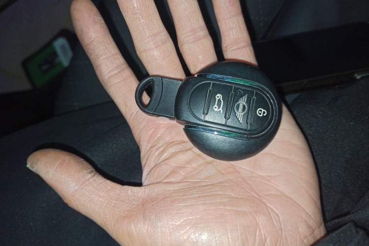 Used  MINI 2021 1.5T COOPER Artist