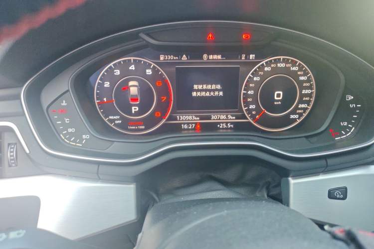 Used Audi A4L 2019 40 TFSI Fashion Version China V