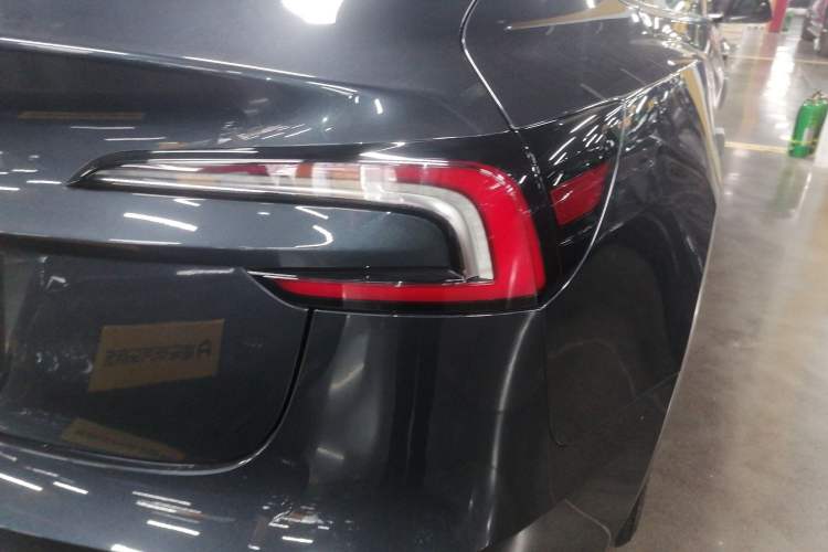 Used Tesla Model 3 2025 Rear-Wheel-Drive Version
