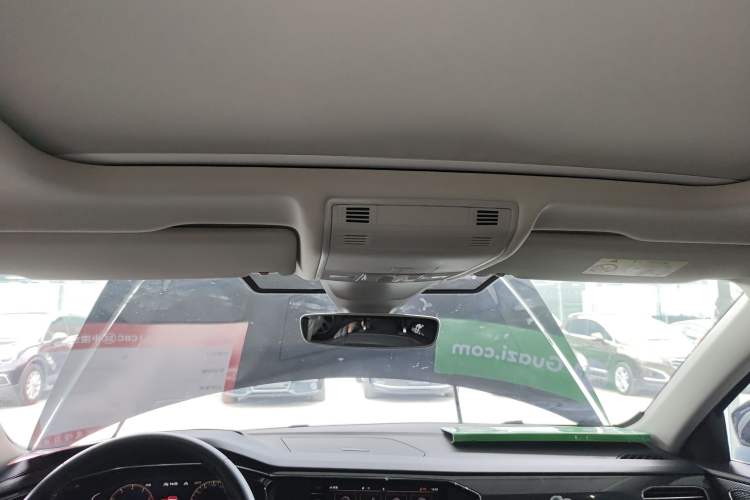 Used Volkswagen Tayron 2020 330TSI Two-Wheel Drive Luxury Connected Pro Edition