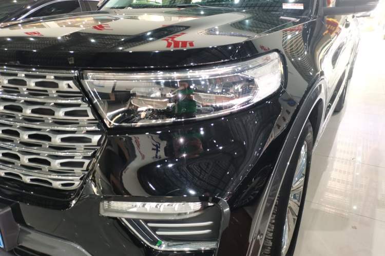 Used Ford Explorer 2020 EcoBoost 285 4x4 Titanium Edition 6 Seats