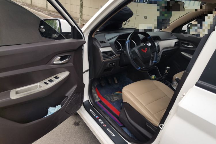 Used Wuling Hongguang 2021 1.5L S Comfort Edition LAR
