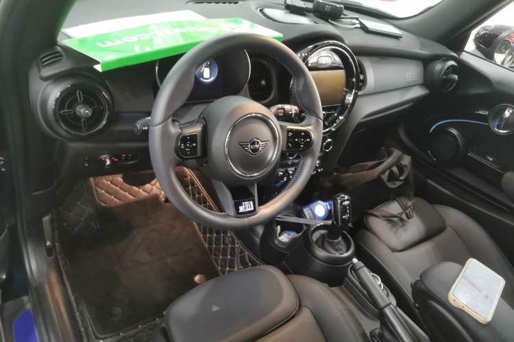 Used  MINI 2023 1.5T COOPER Midnight Escape Special Edition
