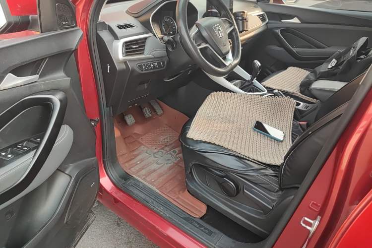 Used Baojun 530 2018 1.5T Manual Elite Version China V