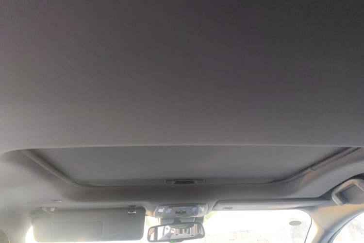 Used Toyota Sienna 2021 2.5L Hybrid Ultimate Edition