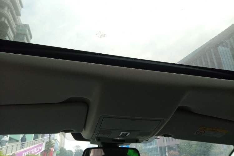 Used Land Rover Discovery Sport 2019 240 PS HSE Version China V Standard