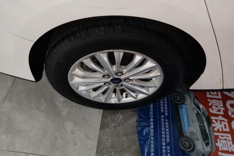 Used Ford Focus 2019 Sedan EcoBoost 180 Automatic Trend Edition
