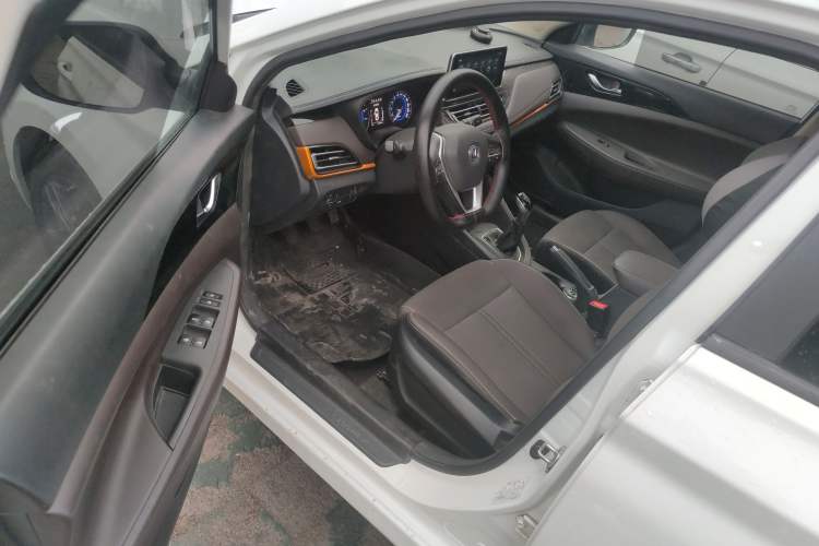 Used Changan Eado DT 2019 1.6L Manual Comfort Model China VI Standard
