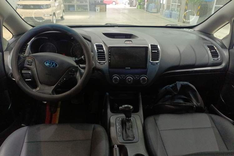 Used Kia K3 2015 1.6L Automatic GLS
