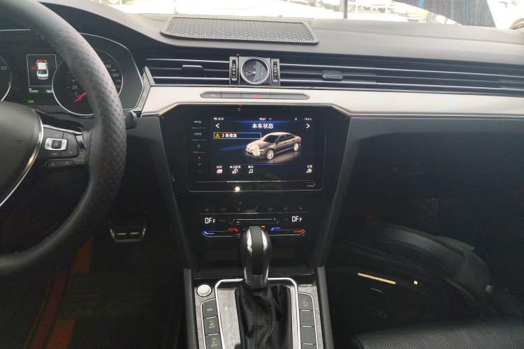 Used Volkswagen Magotan GTE Plug-in Hybrid 2020 GTE Luxury Model
