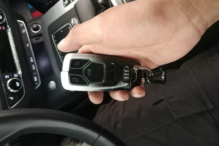 Used Audi Q5L 2020 Updated 40 TFSI Prestige Fashion Edition
