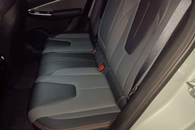 Used Geely Auto Emgrand X7 Sport 2023 Boyue COOL 1.5TD Smart Model
