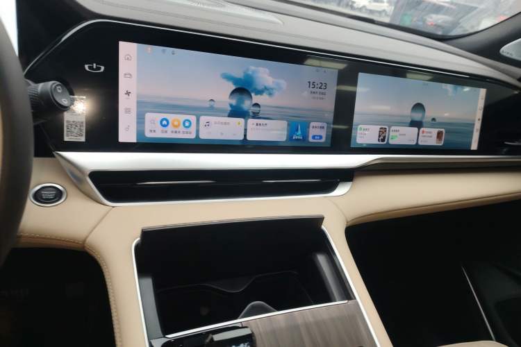 Used Geely Auto Monjaro L 2025 Dongfang Yao 2.0TD Automatic Jinzhao Edition
