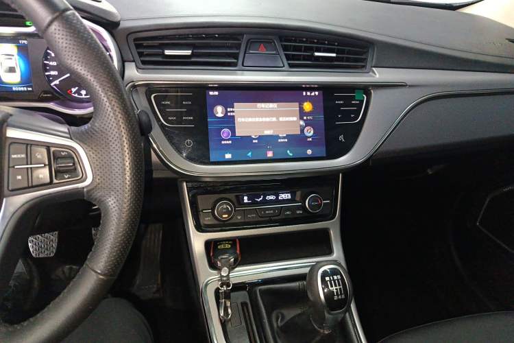 Used Geely Auto Emgrand GL 2017 1.8L Manual Elite Model
