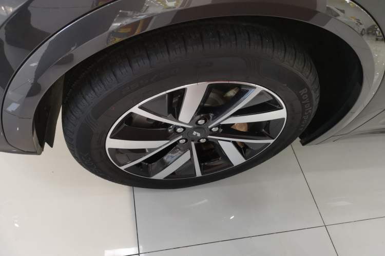 Used Li Auto L7 2023 Pro Model
