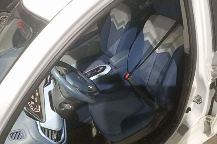 Used Oshan Benni E-Star 2022 Qingxin Edition Colorful Model Lithium Iron Phosphate