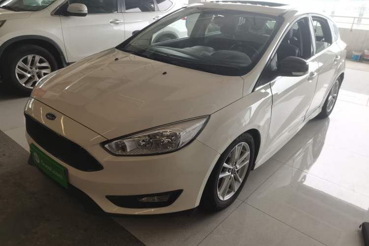 Used Ford Focus 2015 Hatchback EcoBoost 180 Automatic Elite Model