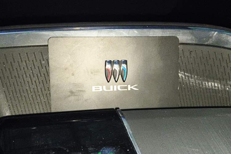 Used Buick E5 2025 Model 620KM Prestige Edition
