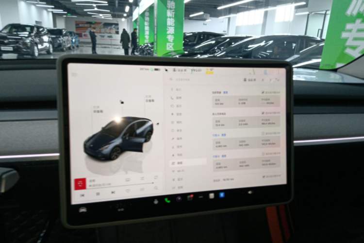 Used Tesla Model Y 2024 Rear-Wheel-Drive Version
