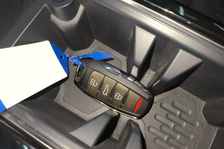 Used Haval DARGO 2021 2.0T DCT Two-Wheel Drive Chinese Mastiff Edition
