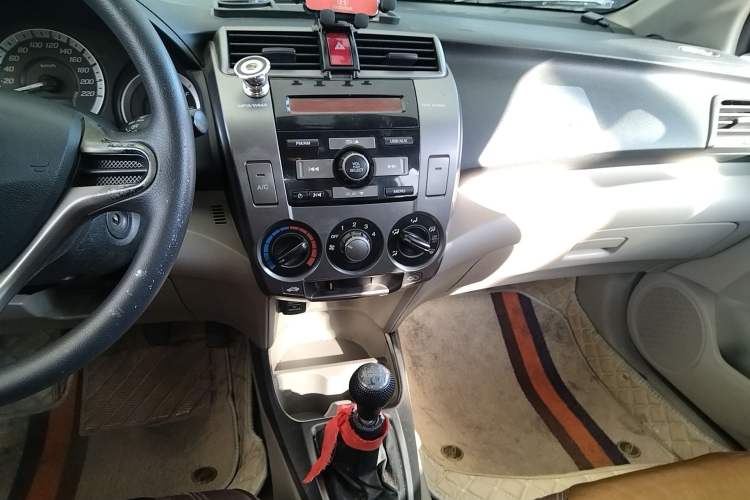 Used Honda City Classic 2012 1.5L Manual Comfort Edition
