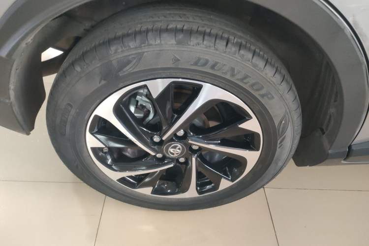 Used Toyota IZOA 2020 2.0L Enjoy Edition
