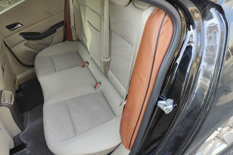 Used Chevrolet Malibu 2014 2.0L Automatic Comfort Edition
